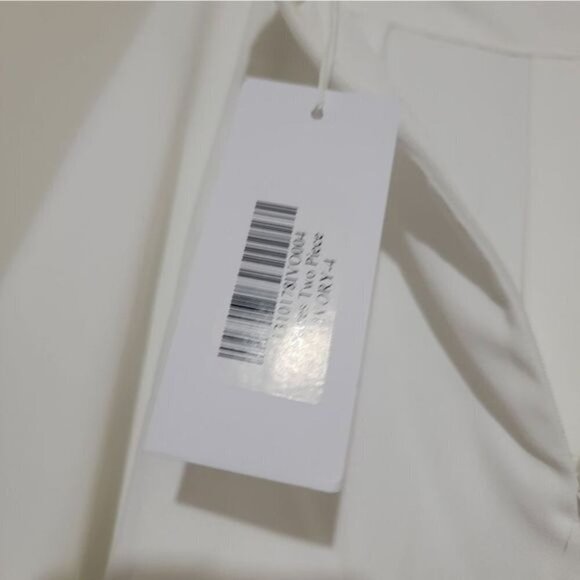 Reformation Serres Two Piece Set - Picture 10 of 12